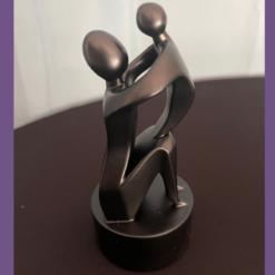 Moeder_kind_urn_zwart